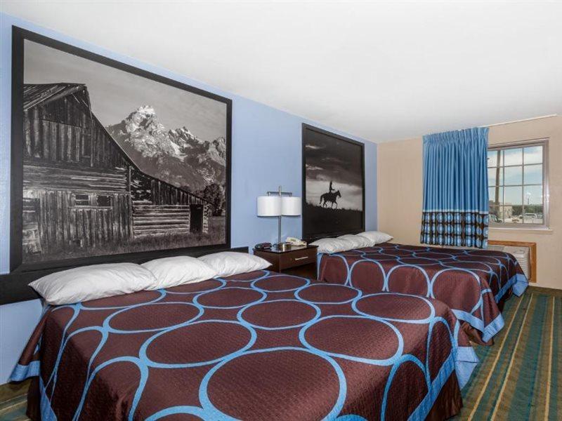Super 8 By Wyndham Douglas Luaran gambar