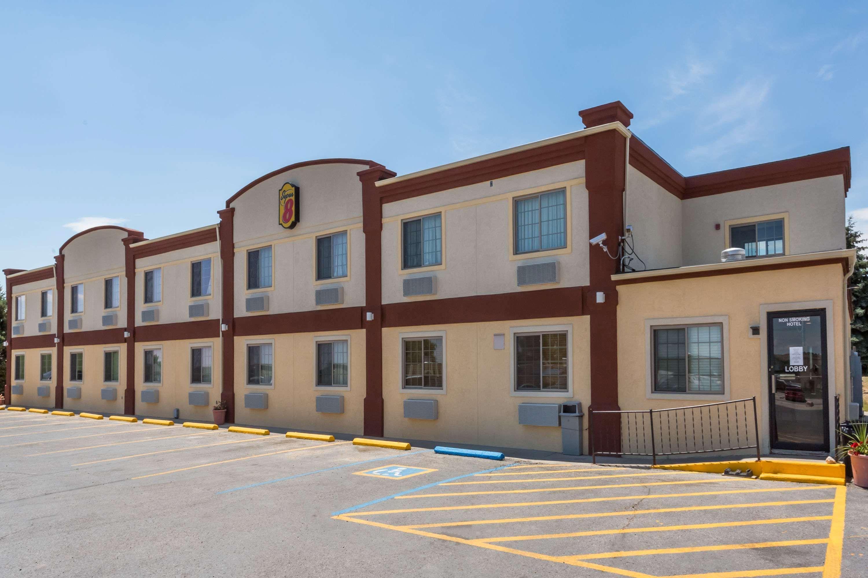 Super 8 By Wyndham Douglas Luaran gambar